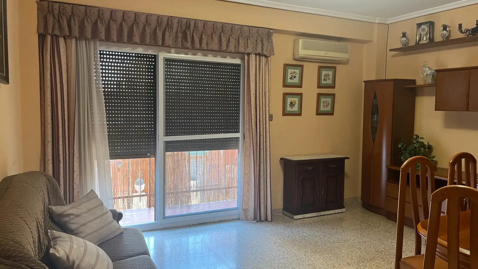 Wohnzimmer von Wohnung zum Verkauf in Valencia mit Klimaanlage, Terrasse und Möbliert