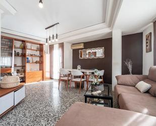 Living room of Flat for sale in  Valencia Capital  with Air Conditioner, Terrace and Balcony