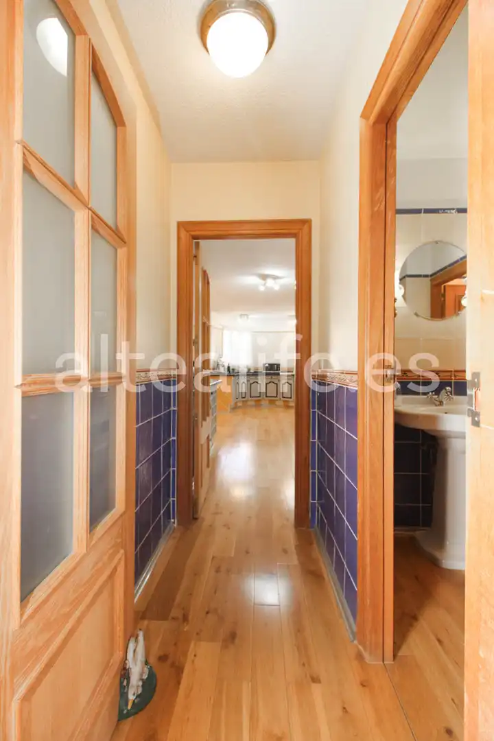 Casa o chalet en venta en La Nucia con Aire acondicionado, Jardín privado y Terraza