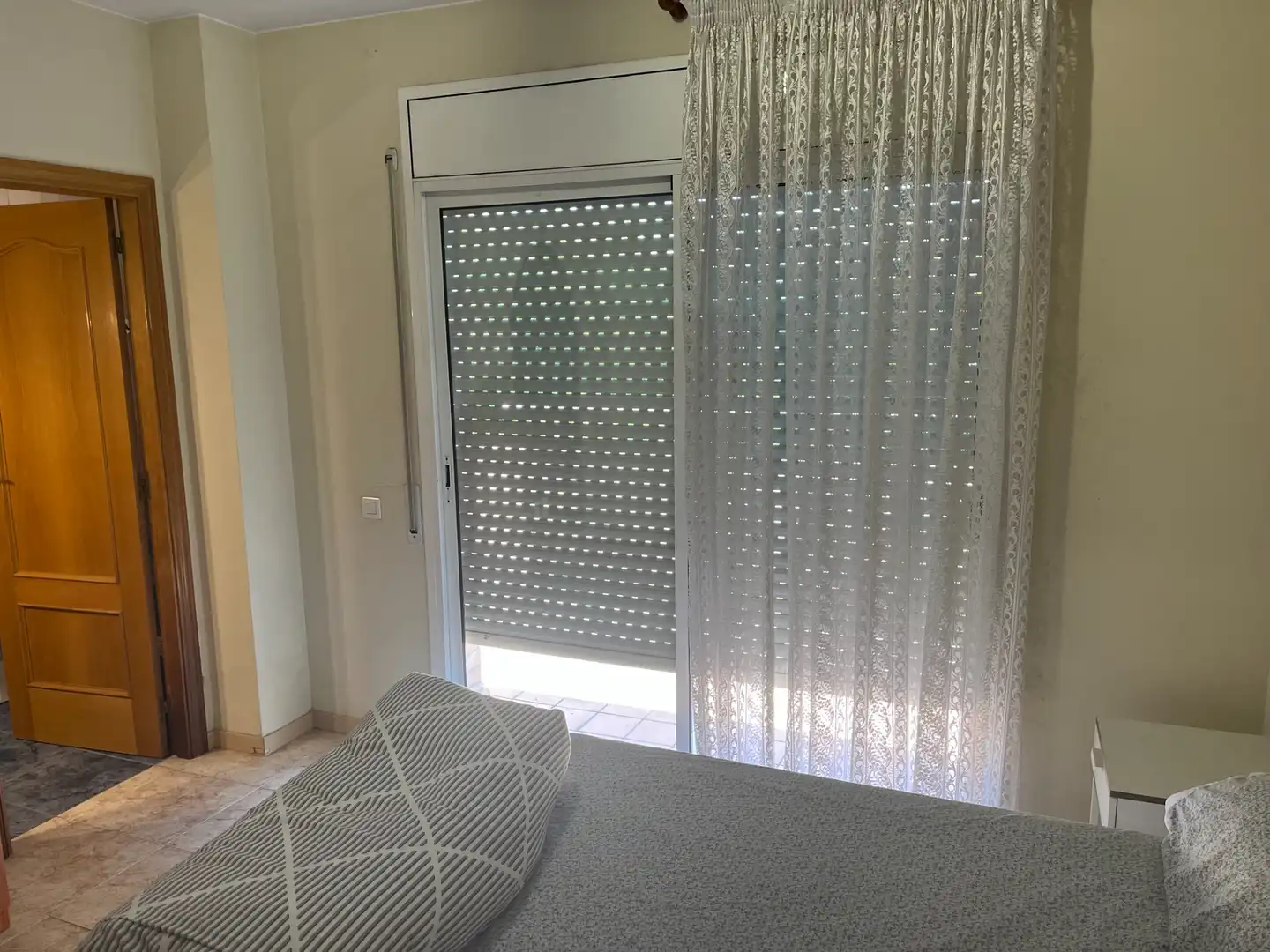 Casa aparellada amb jardí en venda a Carrer de la Garsa 4B, imagen 12