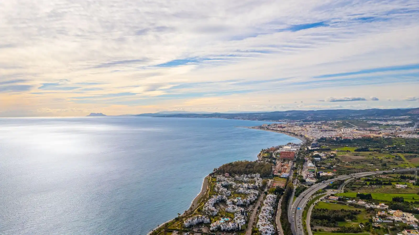 Vista exterior de Apartamento en venta en Estepona con Aire acondicionado, Terraza y Amueblado