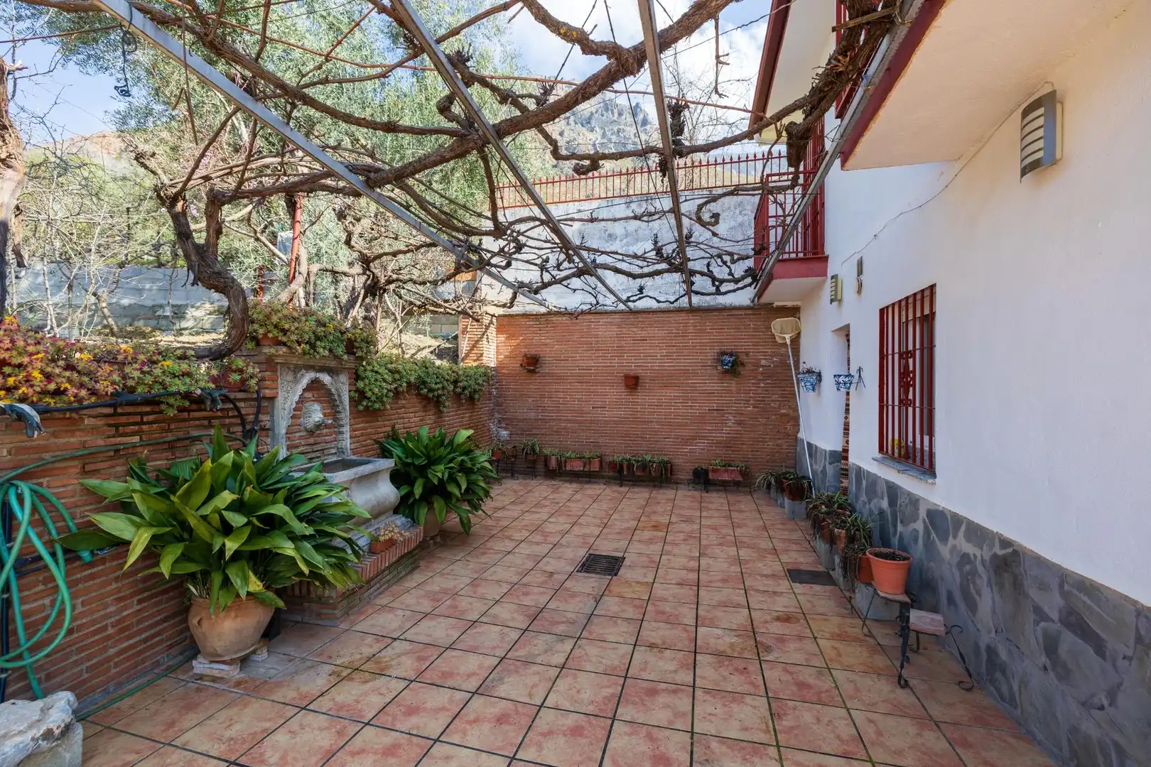 Terraza de Casa o chalet en venta en Güéjar Sierra con Jardín privado, Trastero y Piscina