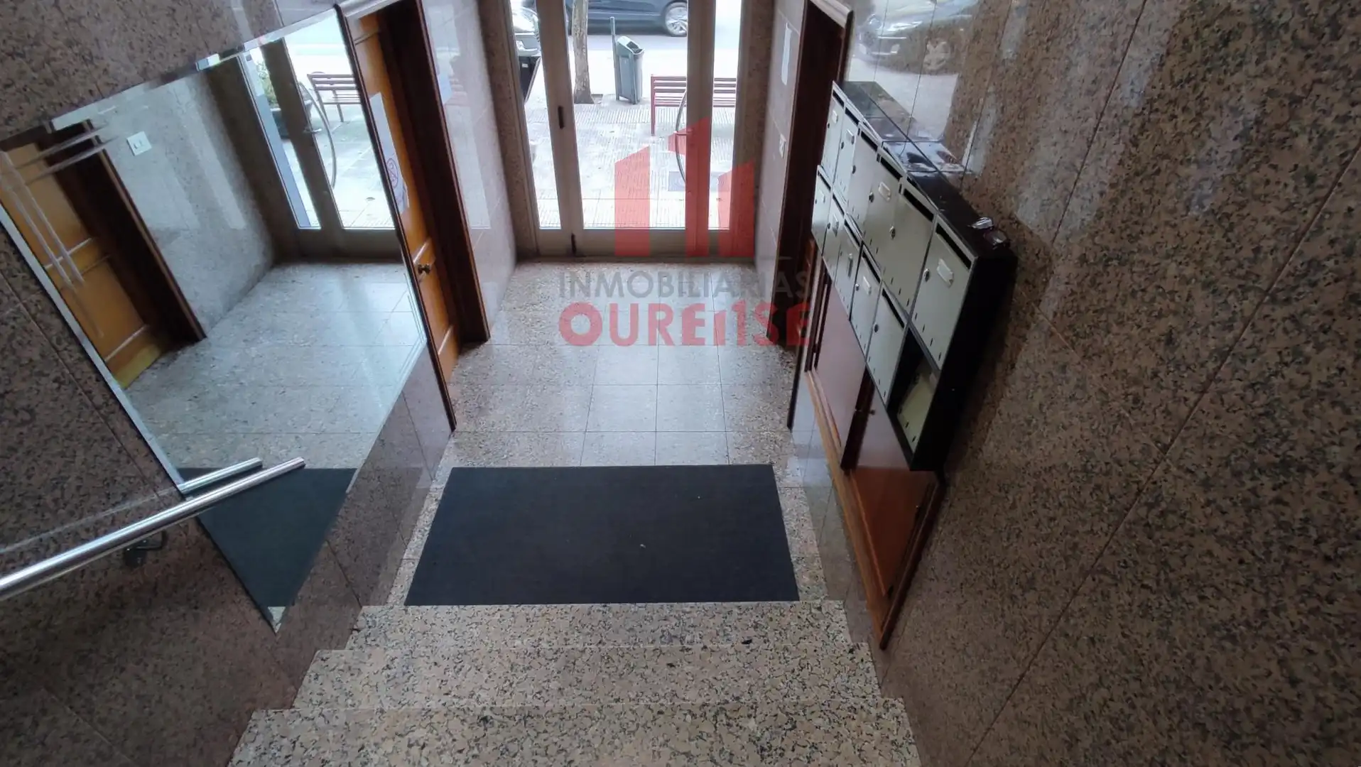 Piso en venta en Barbadás con Trastero y Amueblado