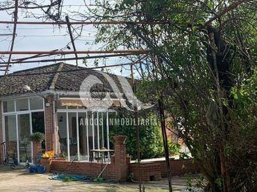 Xalet en venda a Periurbano Oeste - Sierra