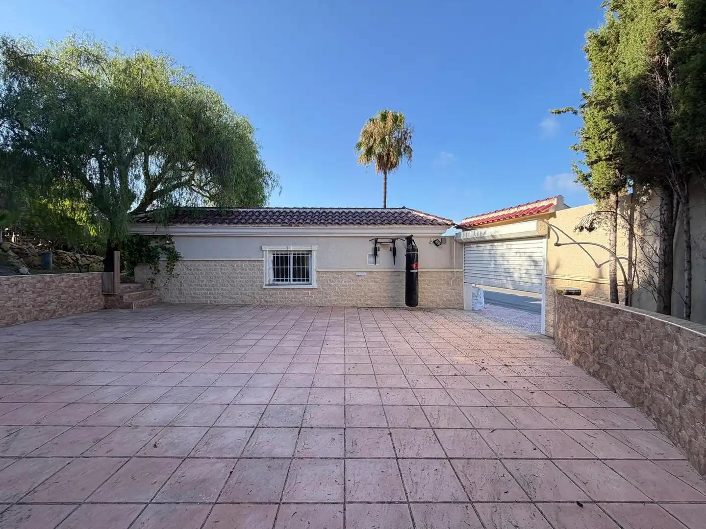 Vista exterior de Casa o xalet en venda en Rojales amb Aire condicionat, Calefacció i Jardí privat