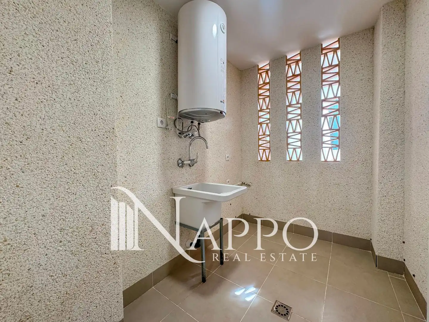 Bathroom of Flat for sale in Manacor  with Air Conditioner, Private garden and Terrace