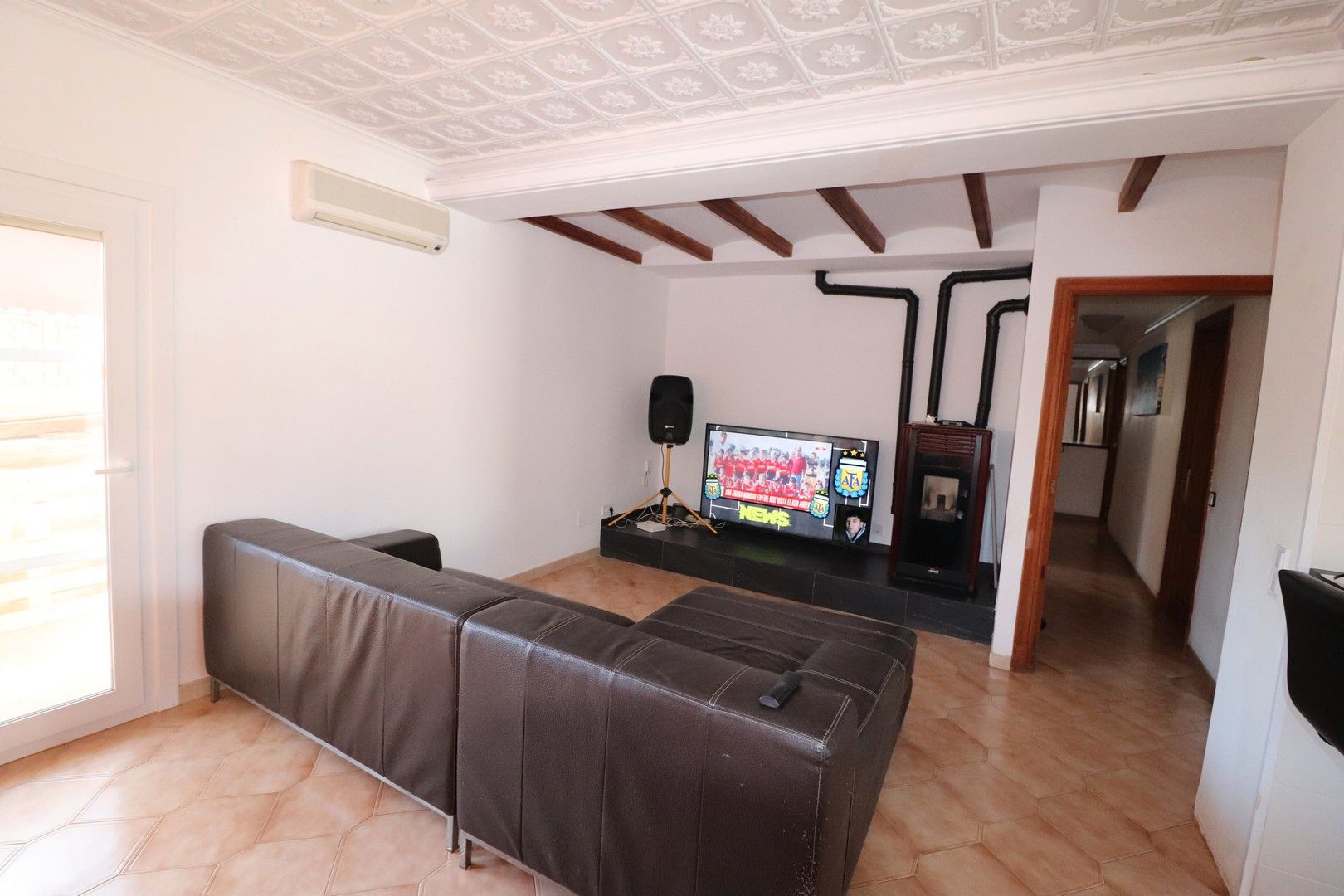 Living room of House or chalet for sale in  Palma de Mallorca  with Air Conditioner, Private garden and Terrace