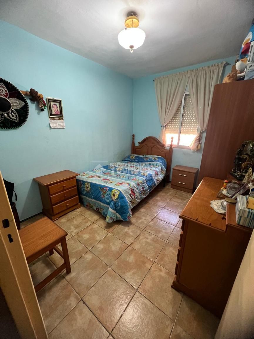 Bedroom of Flat for sale in La Línea de la Concepción