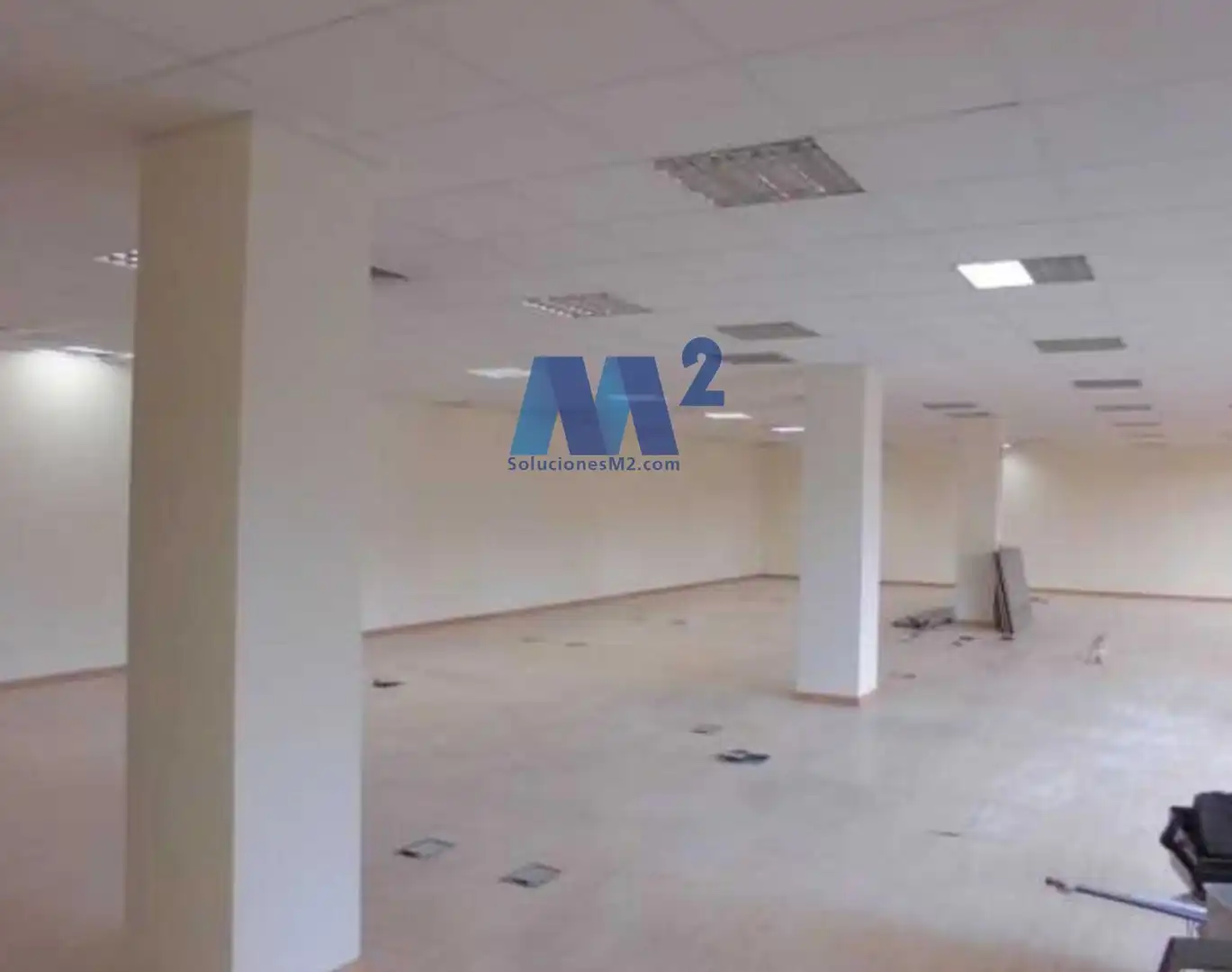 Office for rent in Rejas