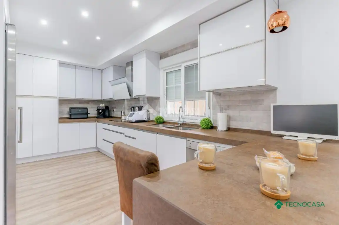 Detached homes for sale in Las Cabañuelas