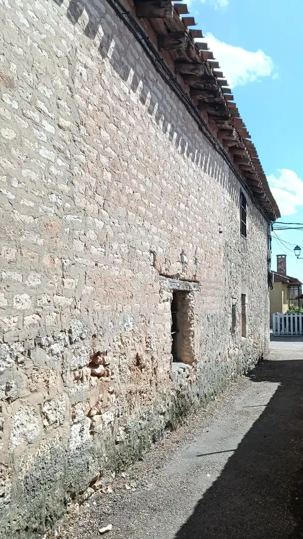 Vista exterior de Casa o chalet en venta en Modúbar de la Emparedada