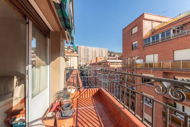 Piso en Venta en Uriortu Kalea, 1Y en Castaños - Begoñaibarra