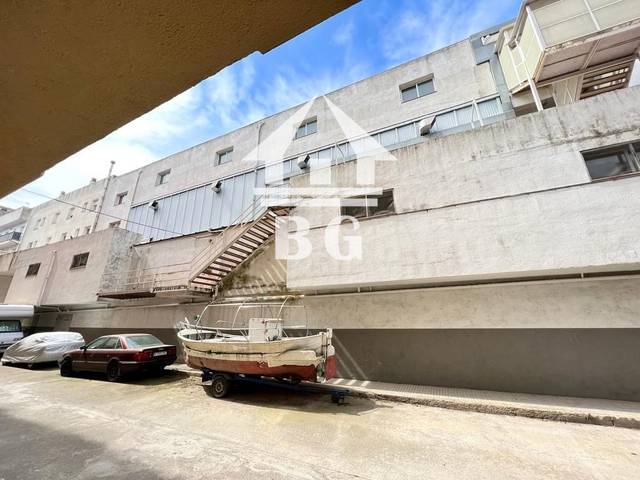 Edificio en Venta en Rovira i Virgili en La Plantera
