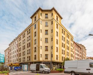 Exterior view of Flat to rent in  Pamplona / Iruña  with Heating, Parquet flooring and Furnished