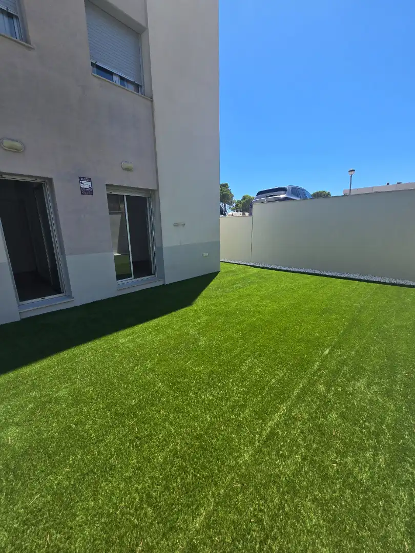 Terrasse von Wohnung zum Verkauf in Vandellòs i l'Hospitalet de l'Infant mit Klimaanlage, Heizung und Privatgarten