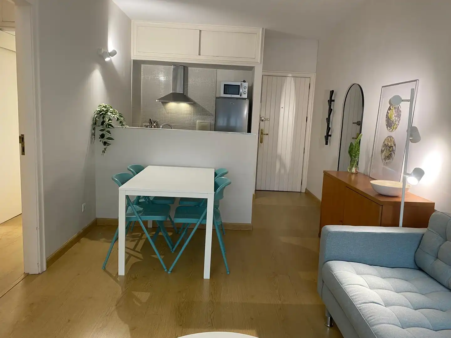 Apartament de lloguer a Avenida Juan XXIII, Ciudad Jardín