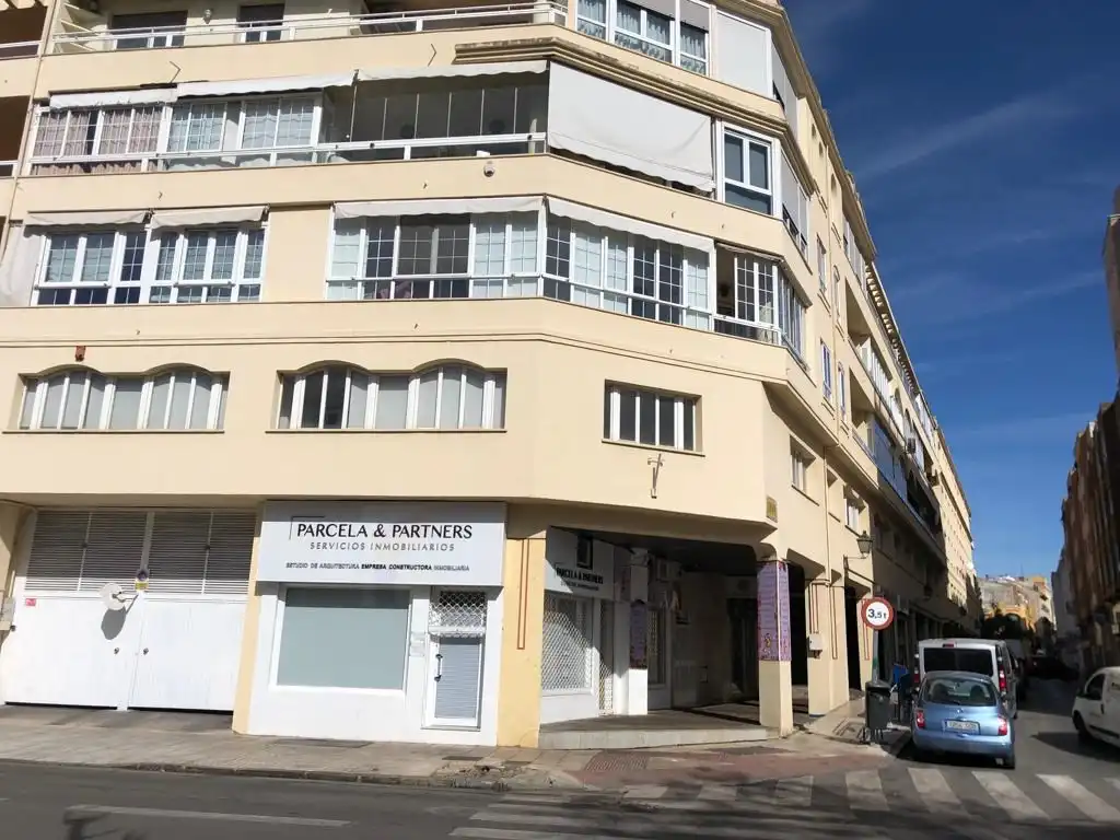 Außenansicht von Büro zur Miete in Badajoz