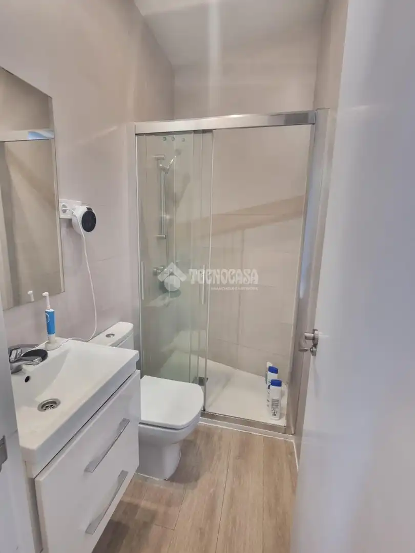 Baño de Piso en venta en Madrid con Aire acondicionado
