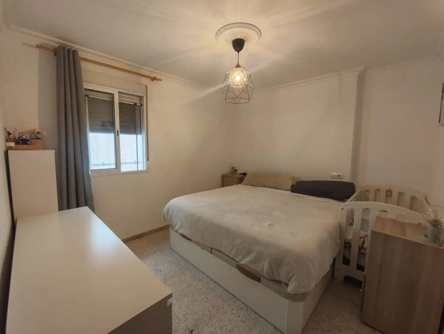 Bedroom of Flat for sale in Sevilla  with Air Conditioner and Terrace