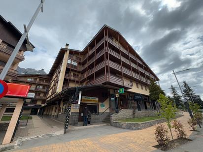 Exterior view of Apartment for sale in Sallent de Gállego  with Heating, Storage room and Furnished