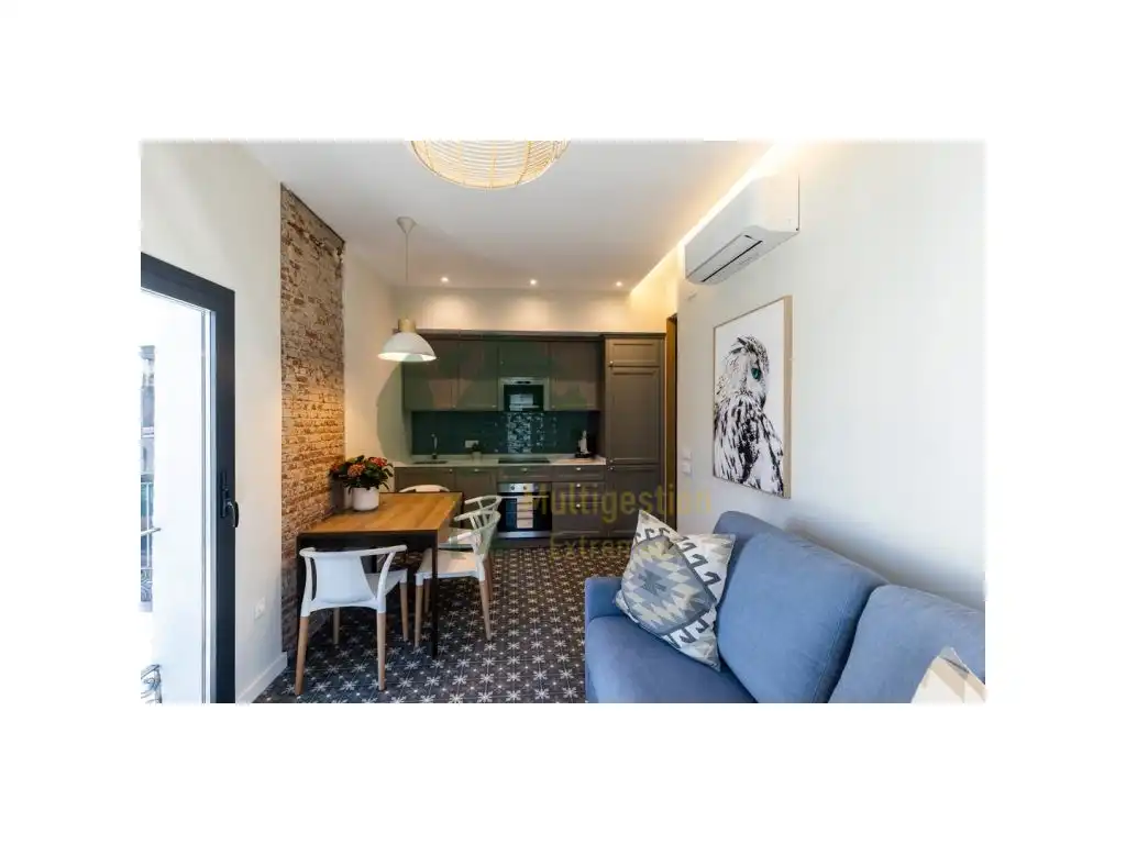 Living room of Apartments for rent in Cáceres  with Air Conditioner, Furnished and Oven
