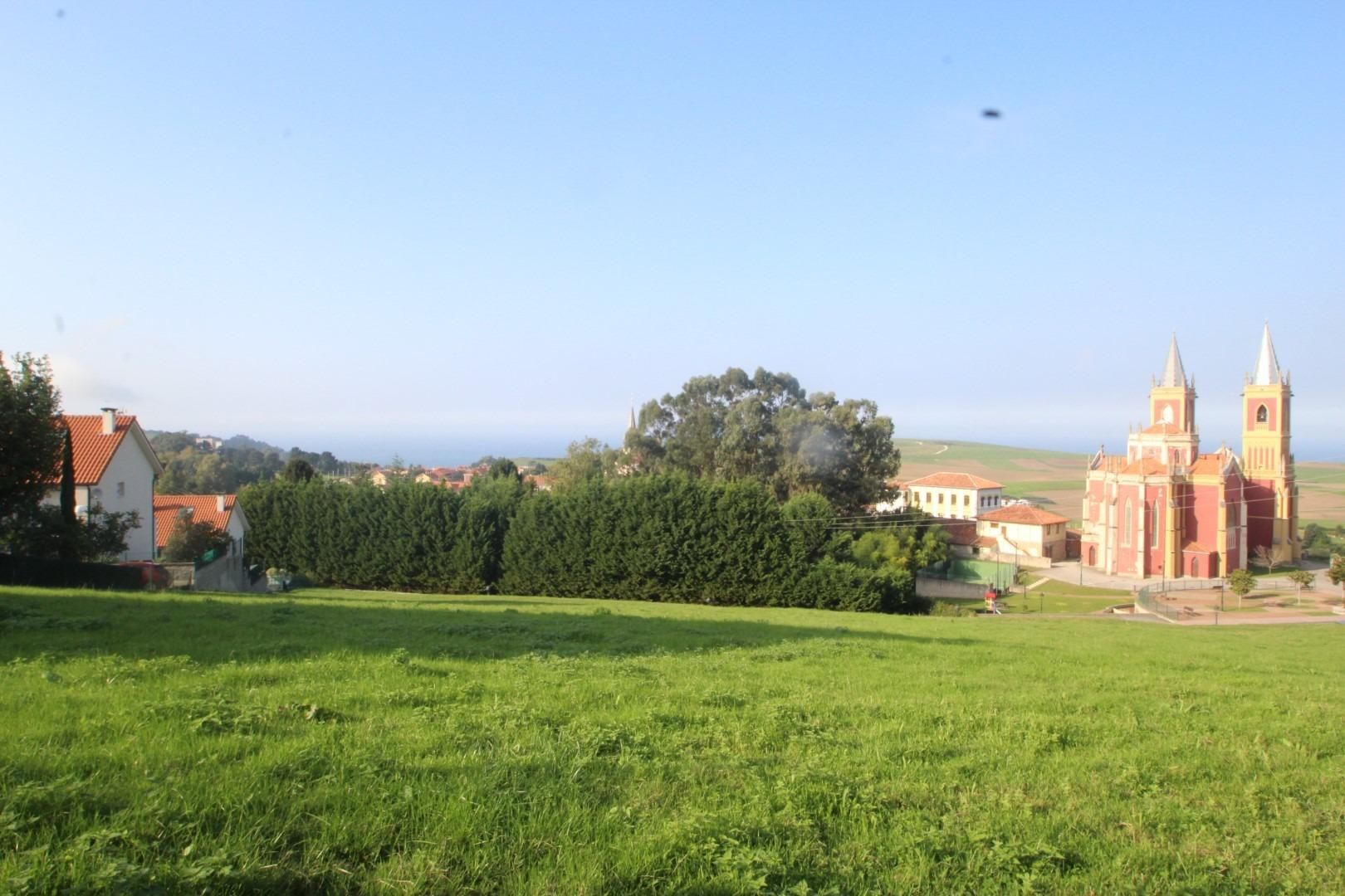 Residencial en venda en Alfoz de Lloredo
