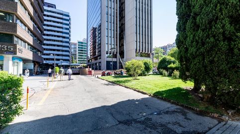 Foto 3 de Garaje en venta en Castellana, 135, Castillejos - Cuzco, Madrid Capital