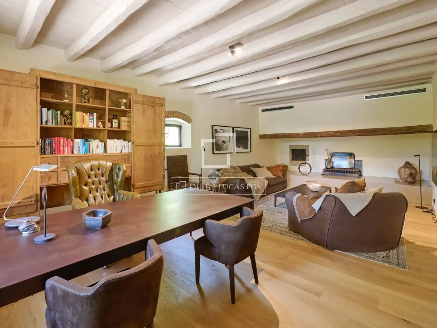 Sala d'estar de Casa o xalet en venda en Alella amb Aire condicionat, Calefacció i Jardí privat