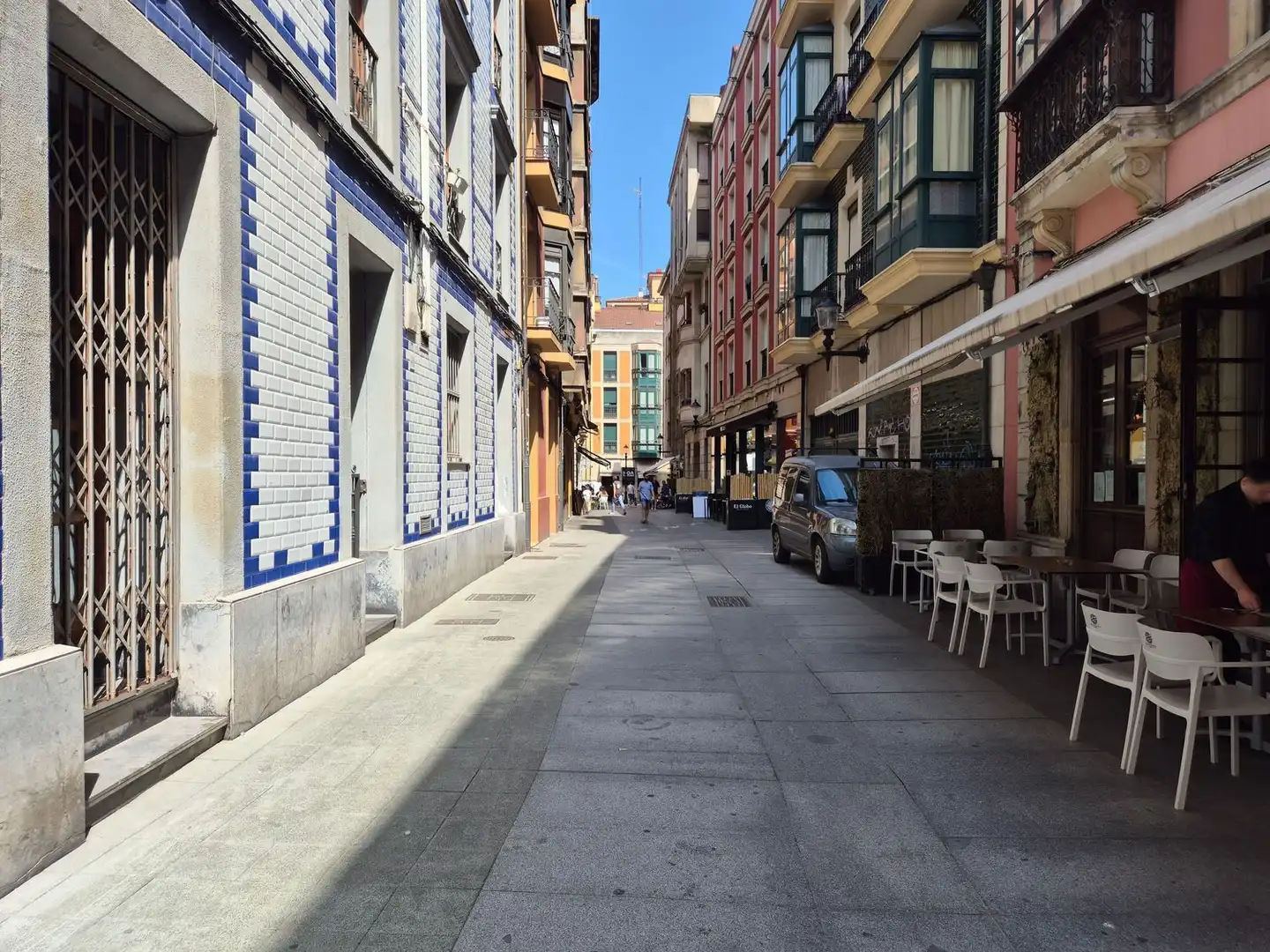 Vista exterior de Pis en venda en Gijón  amb Calefacció i Piscina