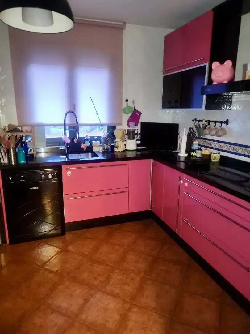 Cocina de Casa o chalet en venta en Valverde de la Virgen con Balcón