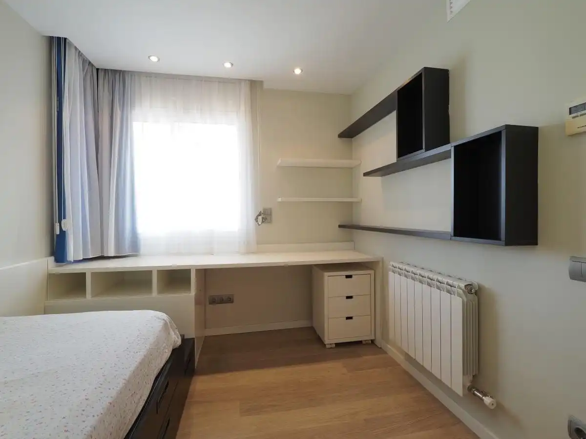 Schlafzimmer von Wohnung zur Miete in Reus mit Klimaanlage, Heizung und Parkett