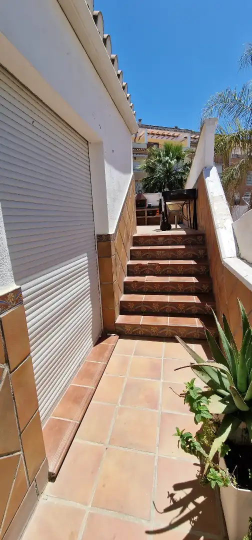 Casa o xalet en venda en Maracena amb Aire condicionat, Terrassa i Moblat