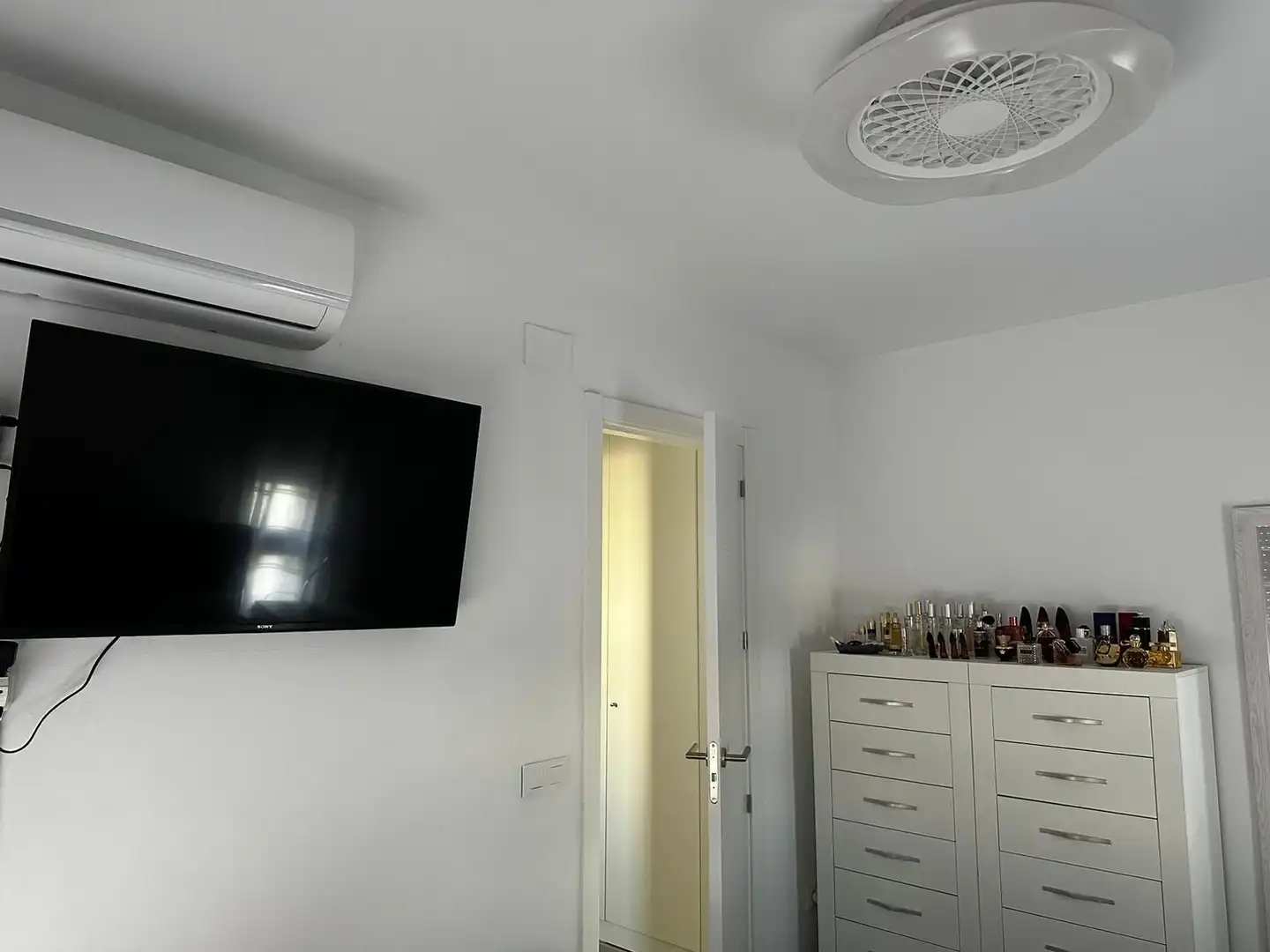 Habitación de Casa o chalet en venta en Calafell con Aire acondicionado, Calefacción y Jardín privado