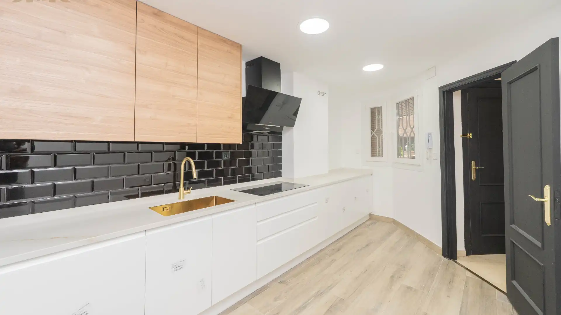 Casa adosada en venta en Travesía Monzón, Zona Carretera del Plantío