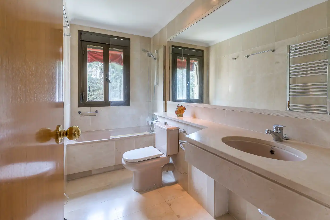 Baño de Piso de alquiler en Las Rozas de Madrid con Aire acondicionado, Calefacción y Trastero