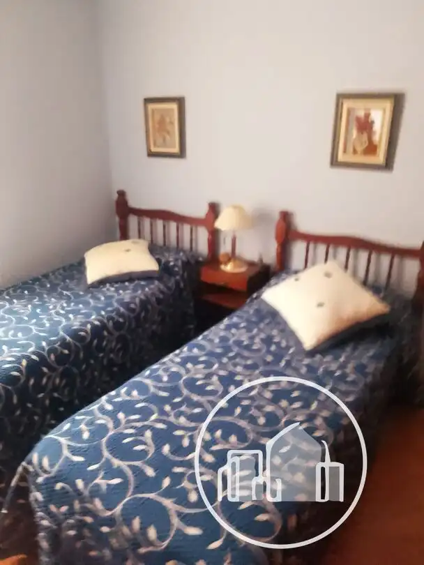 Habitación de Piso en venta en Valle de Losa con Calefacción y Trastero