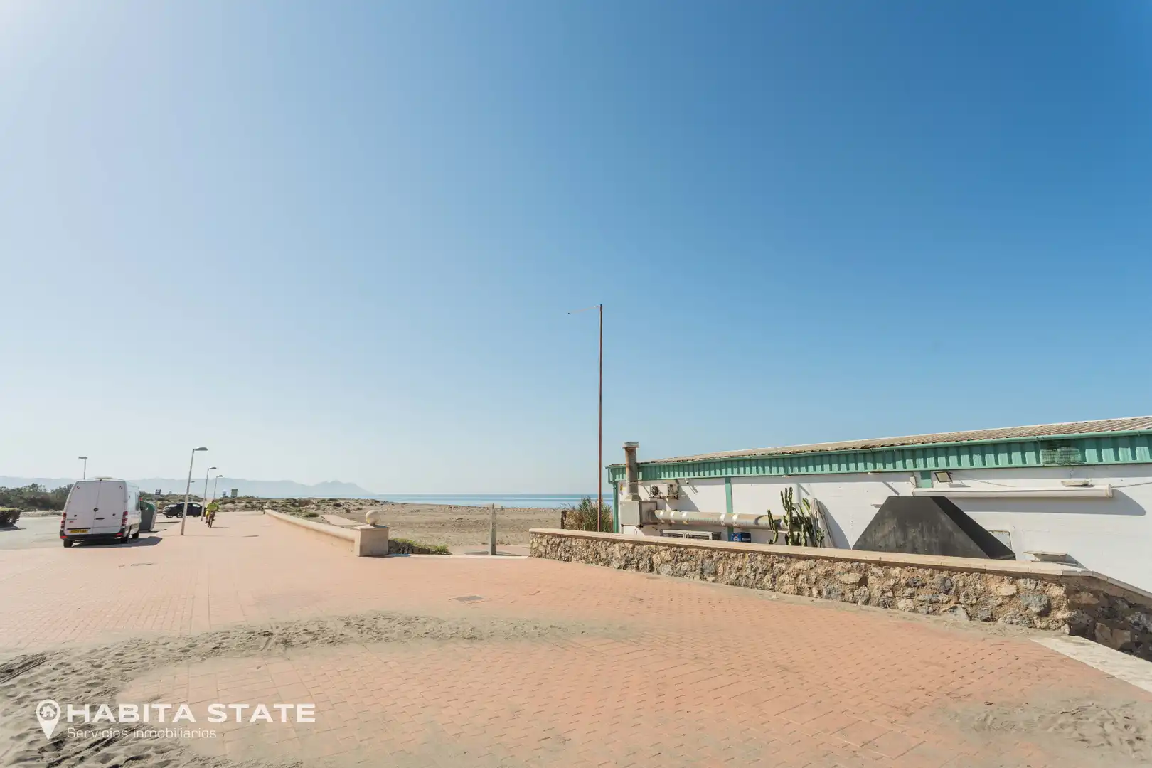 Vista exterior de Apartamento en venta en Almería con Aire acondicionado, Calefacción y Terraza