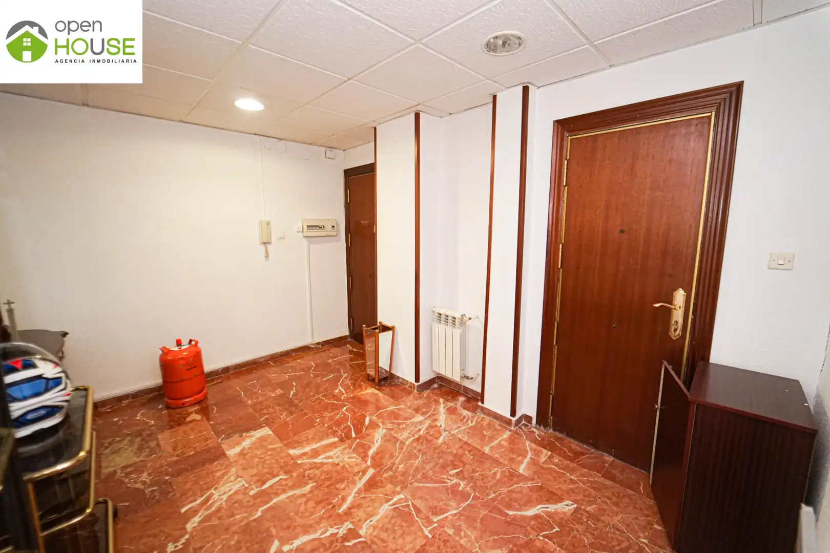 Flat for rent in Granada  with Heating, Furnished and Oven