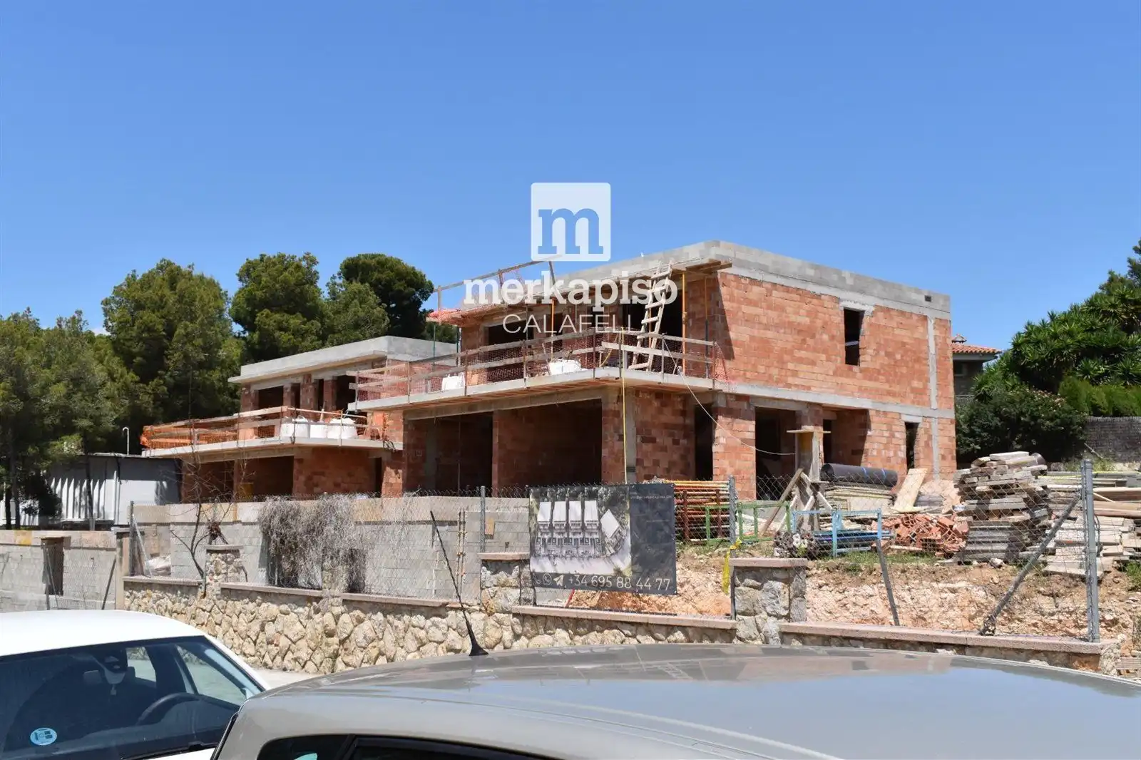 Vista exterior de Casa adosada en venda en Calafell amb Aire condicionat, Calefacció i Terrassa