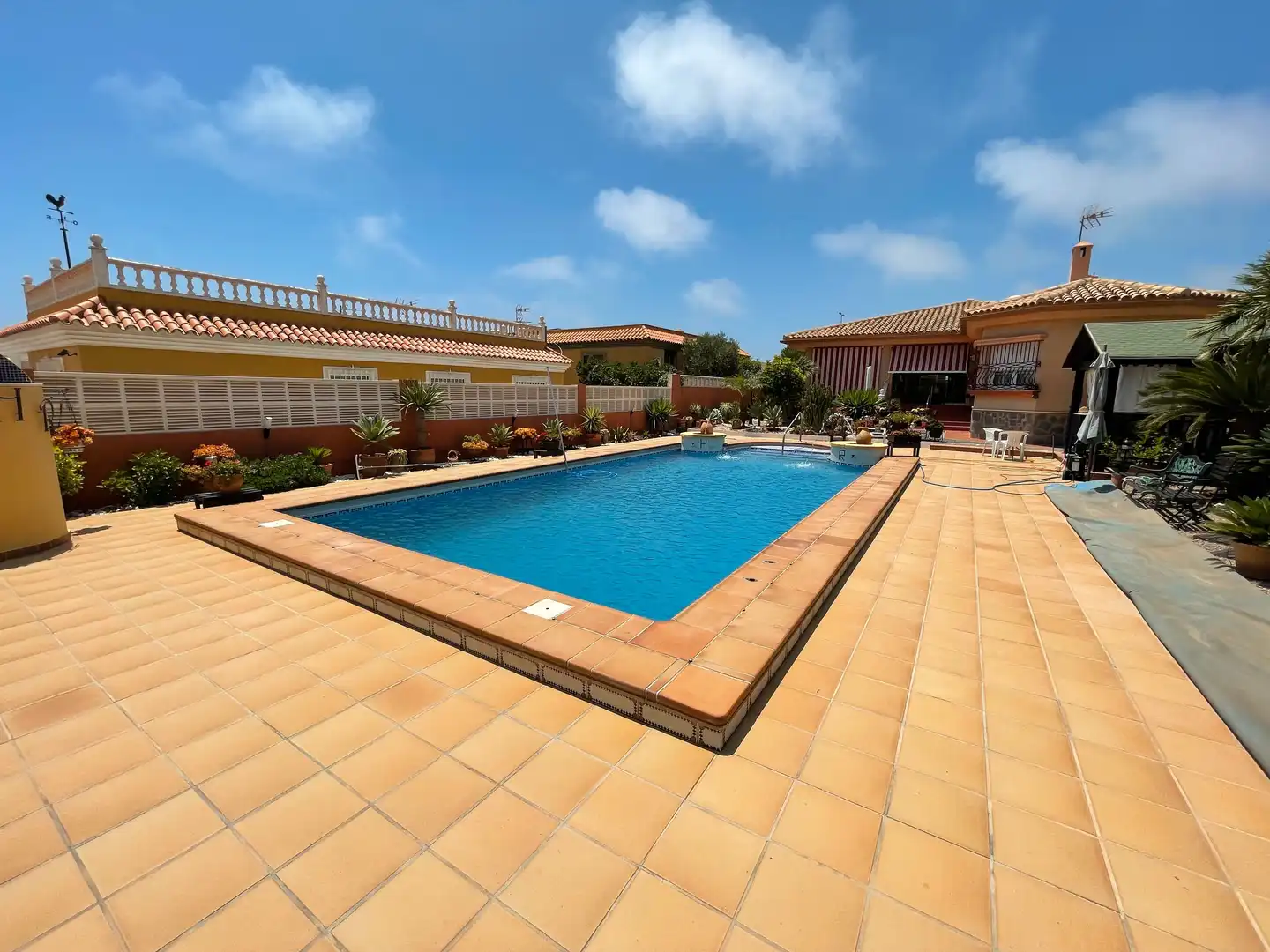 Swimming pool of Houses for sale in Almería  with Air Conditioner, Heating and Private garden