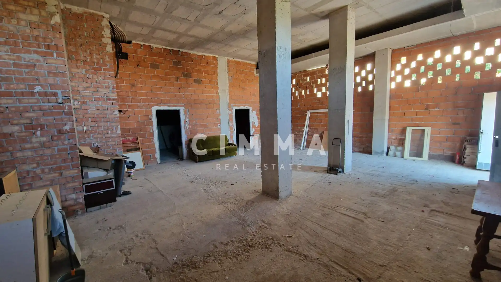 Local en venta en Manzanera - Tosal