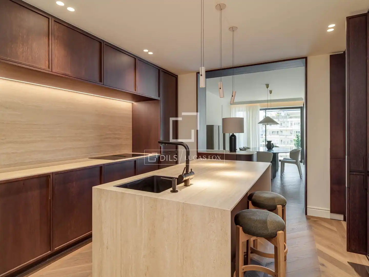 Cocina de Piso en venta en Barcelona con Aire acondicionado, Amueblado y Balcón