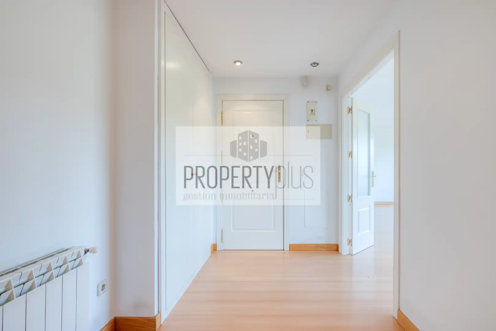 Flat with pool for sale in Calle Castillo de Arévalo 15, imagen 7