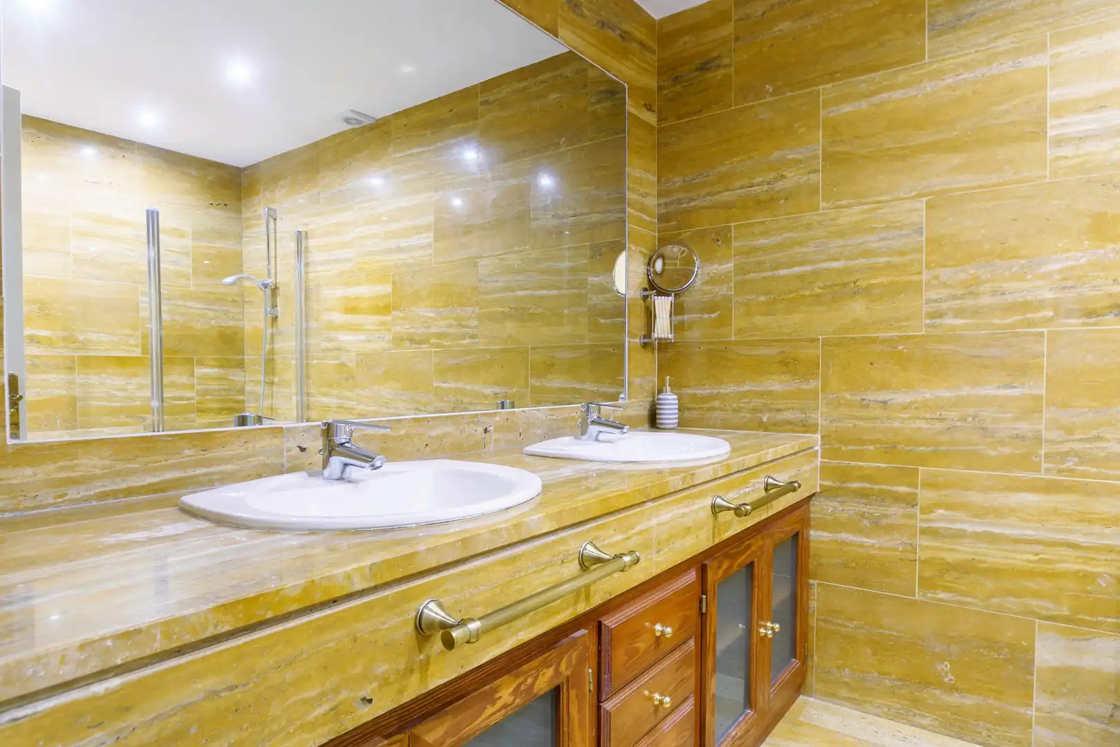 Home with pool for sale in Nueva Andalucía, imagen 14