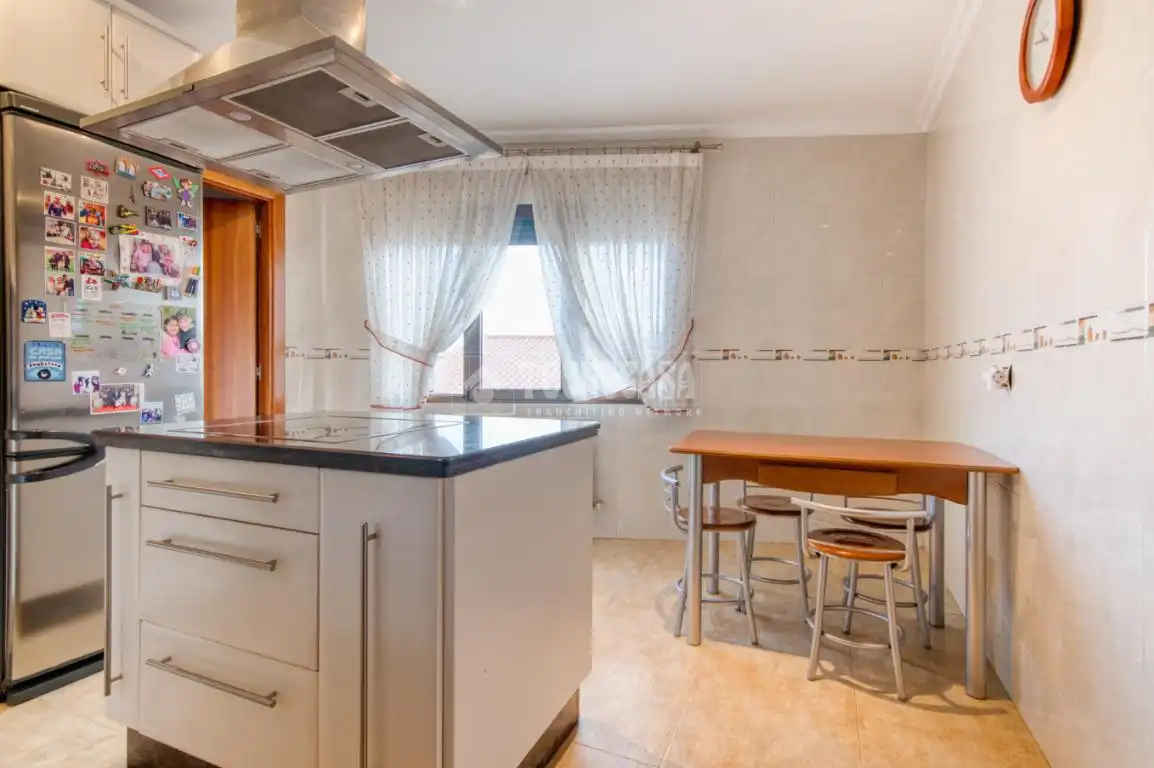 Cocina de Piso en venta en Topas con Terraza
