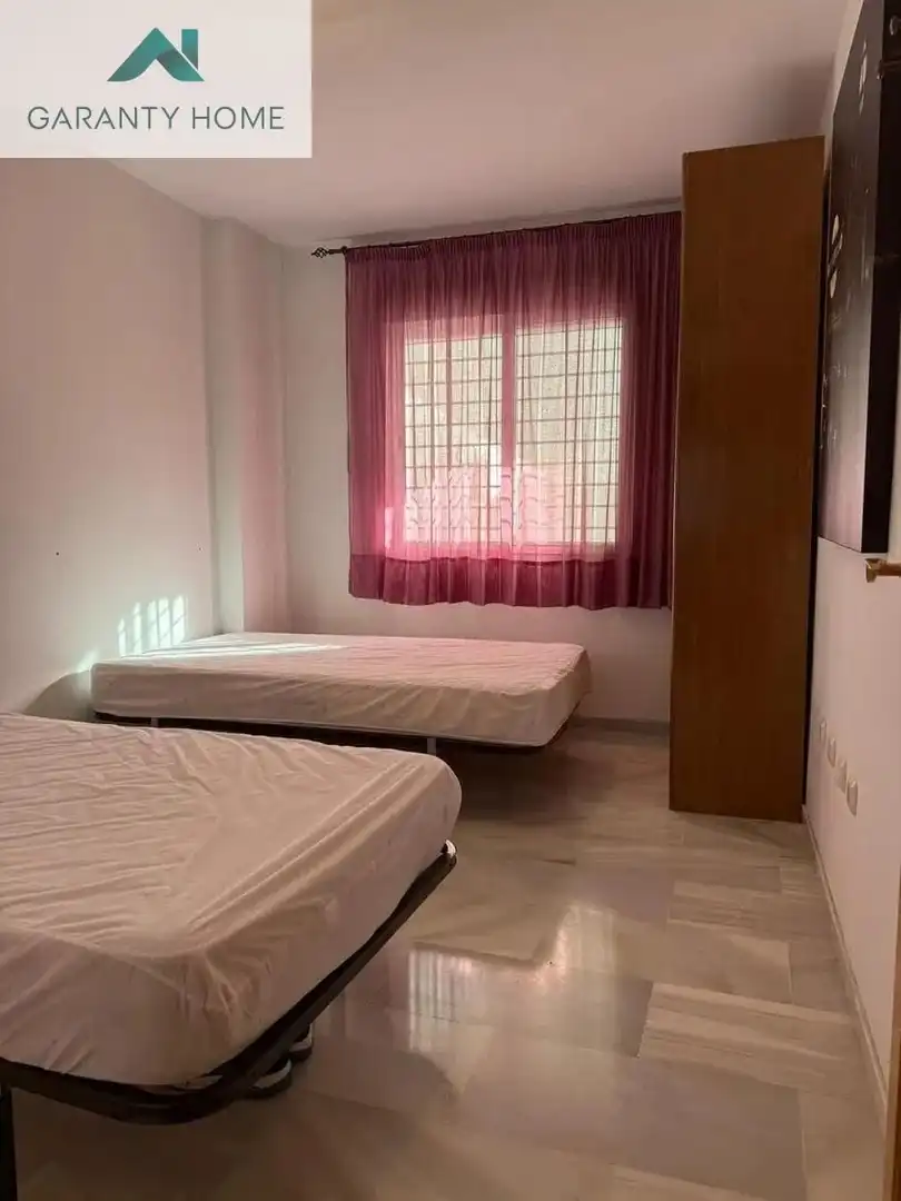 Habitación de Piso en venta en Málaga con Aire acondicionado, Trastero y Amueblado