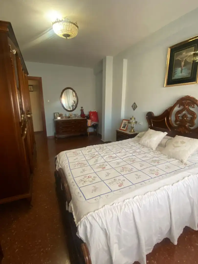 Habitación de Piso en venta en Granada con Terraza