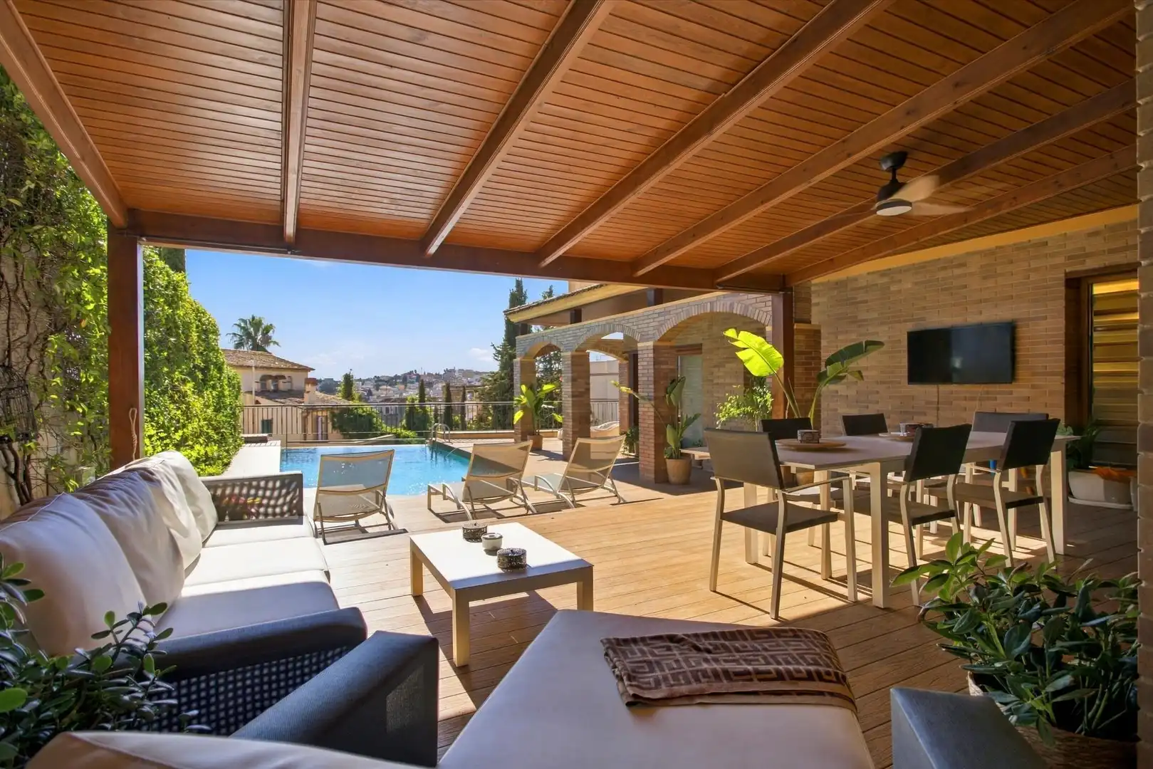 Terraza de Casa o chalet en venta en Centre