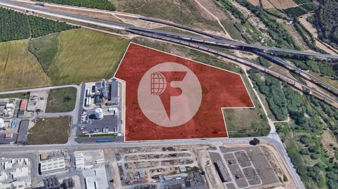 Solar industrial en venta situado en el municipio de El Morell, Tarragona a escasos metros de la refinería de Repsol. 

Solar in