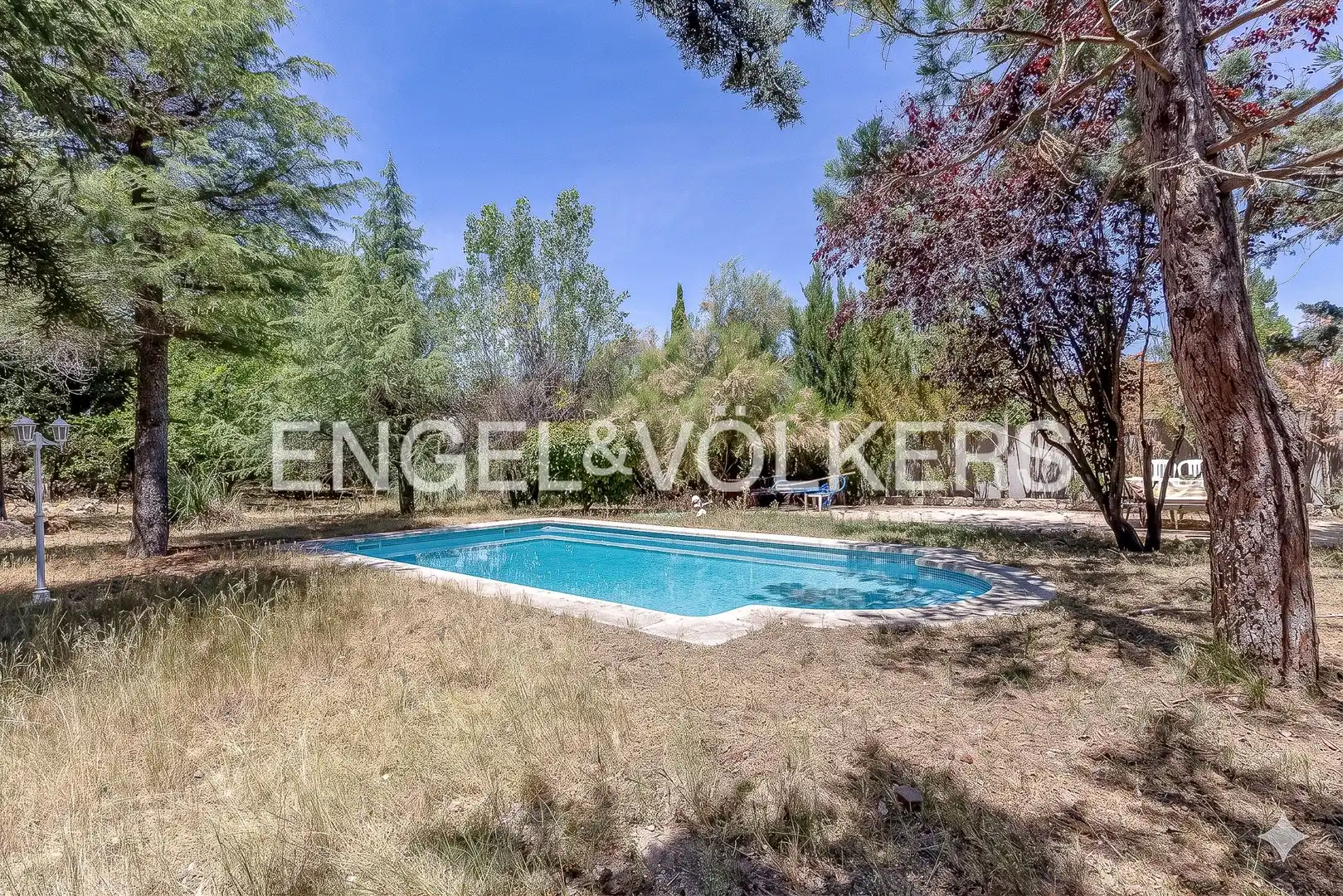 Piscina de Casa o xalet en venda en Collado Villalba amb Calefacció, Jardí privat i Terrassa
